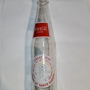 Vintage Collectible Coca-Cola 10 oz bottle North Dakota‎ centennial 1989
